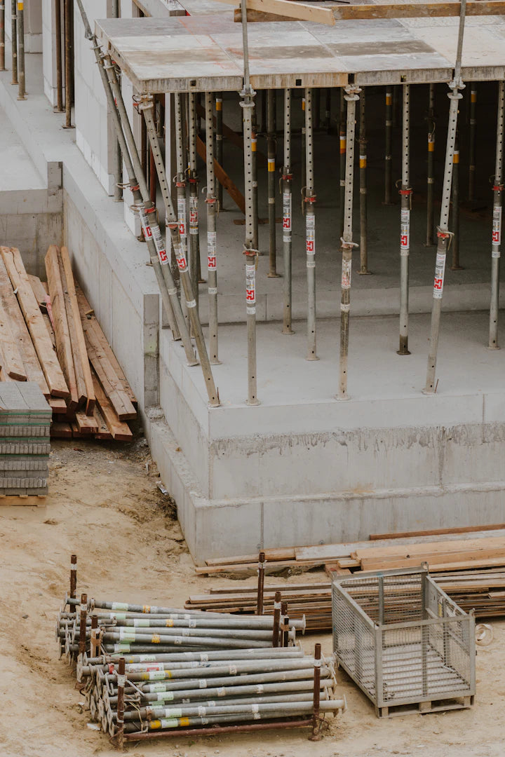Find the Optimal Thickness for Concrete Formwork Plywood