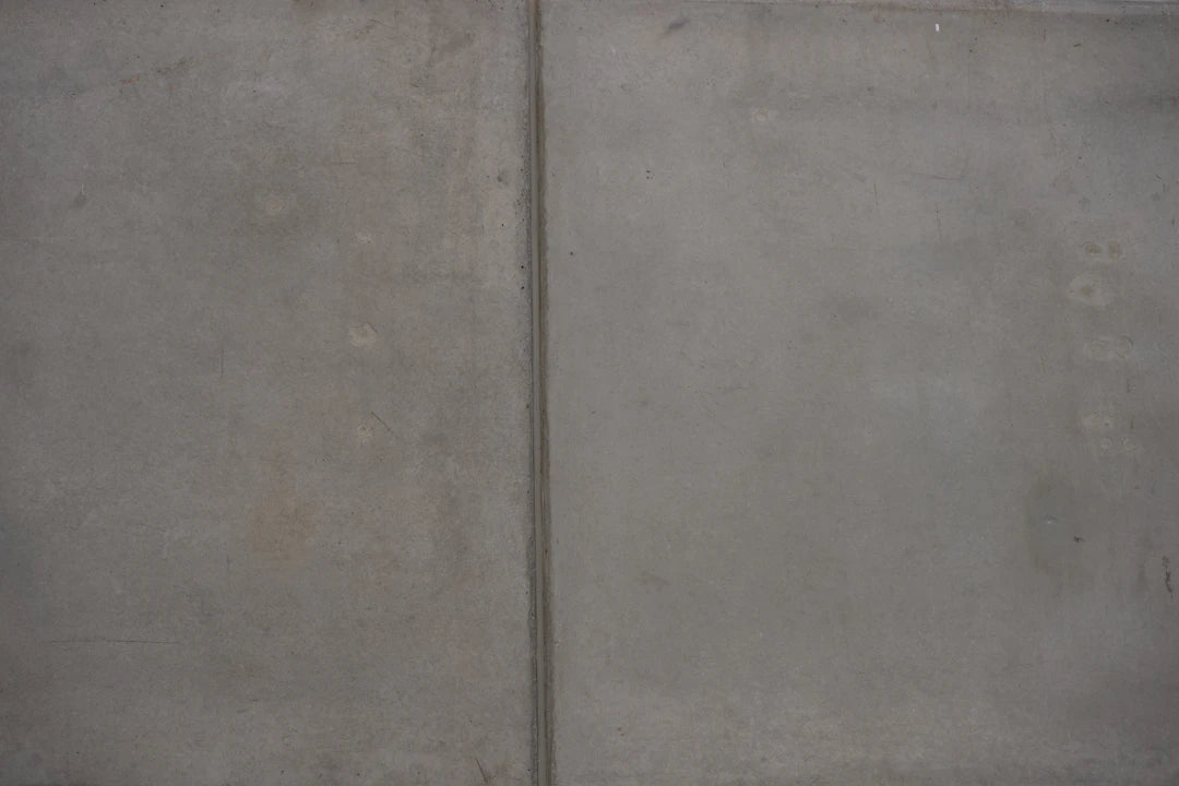 Durable Film Backed Plywood Options for Concrete Formwork