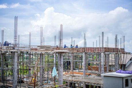Top Safety Tips for Working with Formwork Plywood